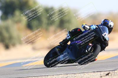 media/Jan-14-2024-SoCal Trackdays (Sun) [[2e55ec21a6]]/Turn 7 (140pm)/